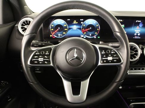 Used 2023 Mercedes-Benz GLA 250 image 26