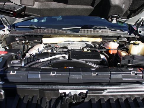 Used 2020 Chevrolet Silverado 3500 LTZ w/ Gooseneck/5TH Wheel Package image 12