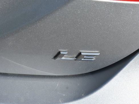 Used 2018 Toyota Camry LE FWD image 12