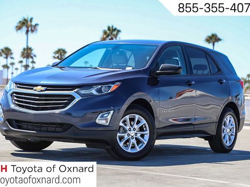 Used 2019 Chevrolet Equinox LS w/ LS Convenience Package FWD image 1