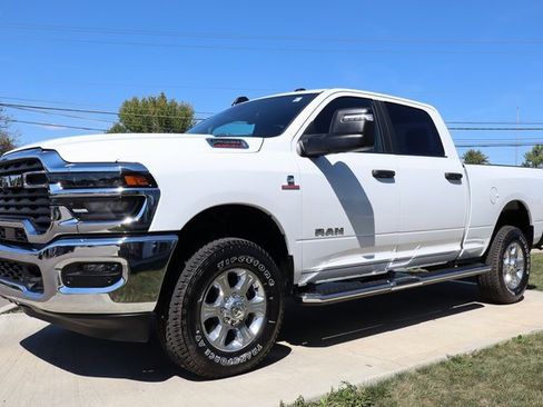 Used 2025 RAM 2500 Big Horn image 8