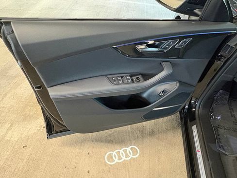 Used 2026 Audi Q8 Premium Plus AWD/4WD image 20