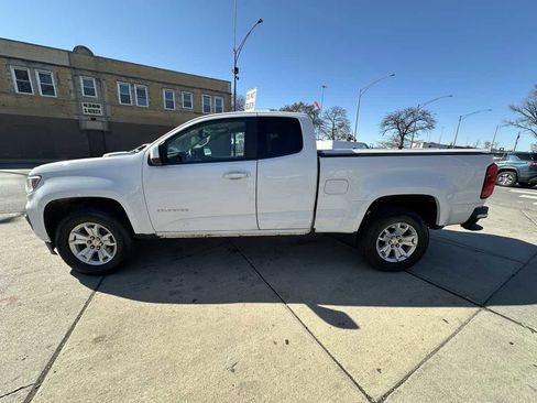 Used 2022 Chevrolet Colorado LT w/ Fleet Safety Package image 8