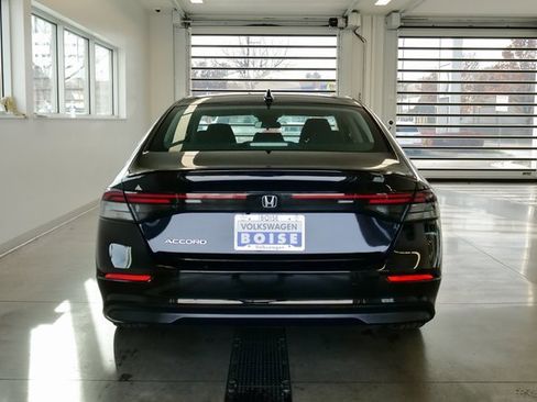Used 2023 Honda Accord LX image 5