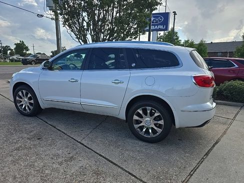 Used 2017 Buick Enclave Premium w/ Experience Buick Package FWD image 18