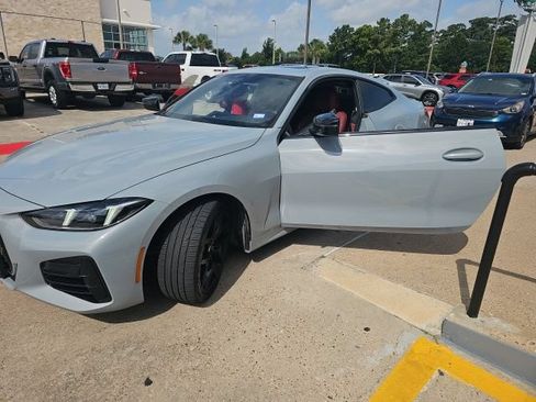 Used 2025 BMW 430i Coupe w/ M Sport Package RWD image 8