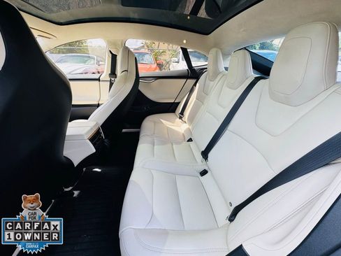 Used 2018 Tesla Model S 100D image 10