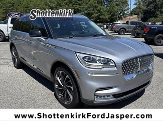 Used 2022 Lincoln Aviator Reserve w/ Equipment Group 201A AWD/4WD video 1