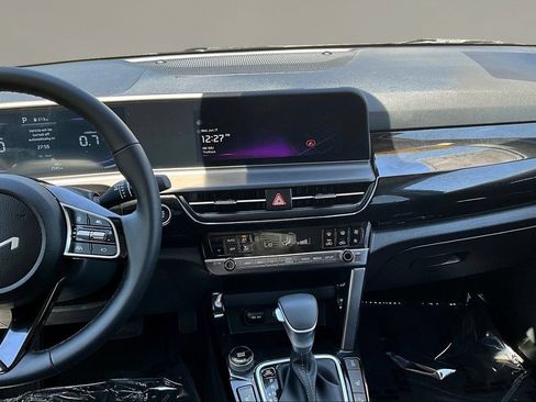 Certified 2026 Kia Seltos S AWD/4WD image 9