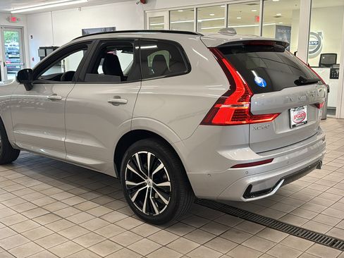Used 2025 Volvo XC60 B5 Plus AWD/4WD image 7
