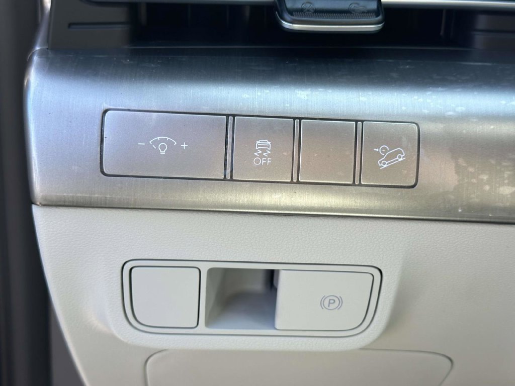 New 2026 Hyundai Kona SEL Premium AWD/4WD image 32