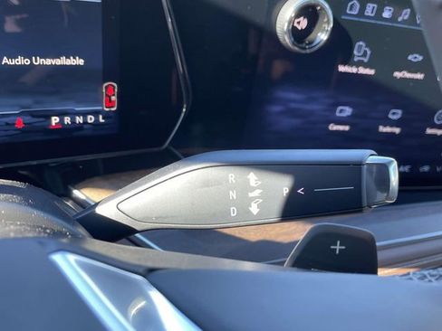 New 2026 Chevrolet Suburban High Country image 30