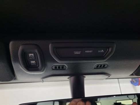 Used 2023 Jeep Wrangler Unlimited Sahara AWD/4WD image 59