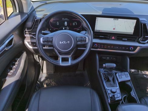 Certified 2023 Kia Sportage EX image 15