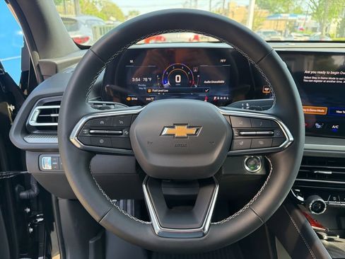 New 2026 Chevrolet Traverse LT AWD/4WD image 11