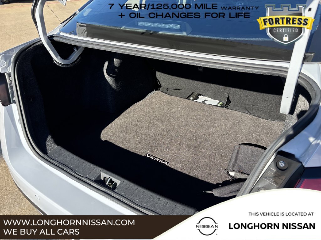 Used 2025 Nissan Versa SR w/ Trunk Package FWD image 25