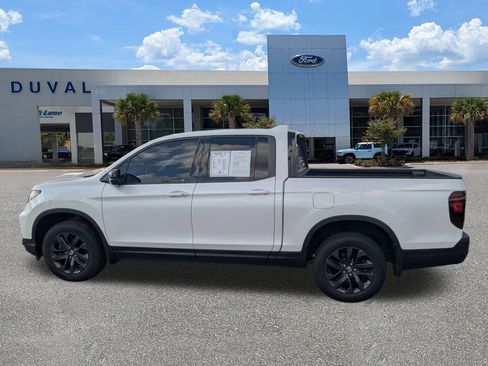 Used 2023 Honda Ridgeline Sport image 7