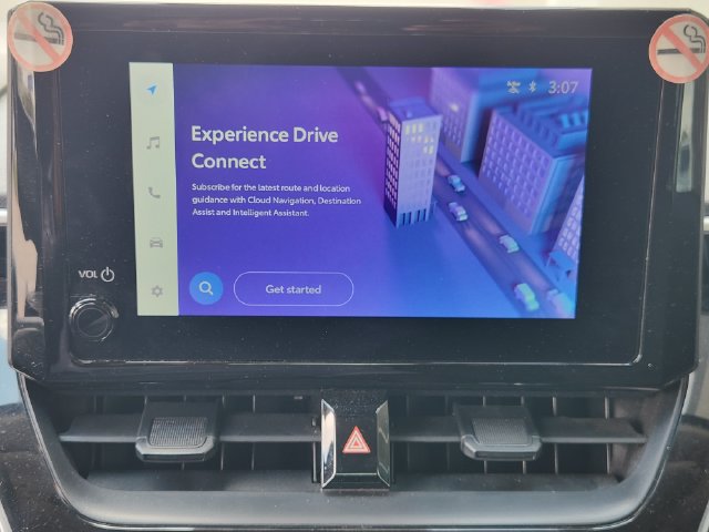 Used 2025 Toyota Corolla LE FWD image 15