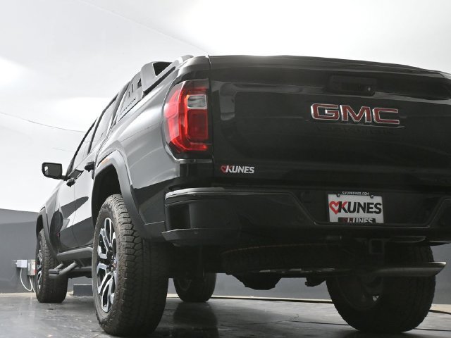 Used 2025 GMC Canyon AT4 w/ Nightfall Edition AWD/4WD image 48