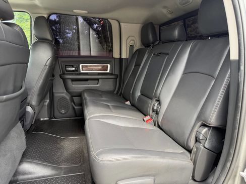 Used 2012 RAM 2500 Laramie AWD/4WD image 7