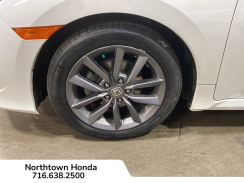 Certified 2019 Honda Civic EX image 17