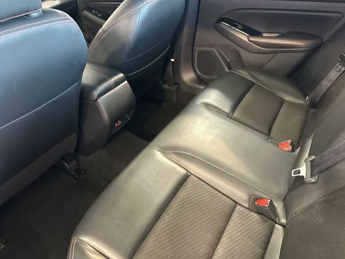 Used 2023 Nissan Altima 2.5 SR FWD image 5