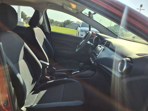 Used 2025 Nissan Versa SV FWD image 23