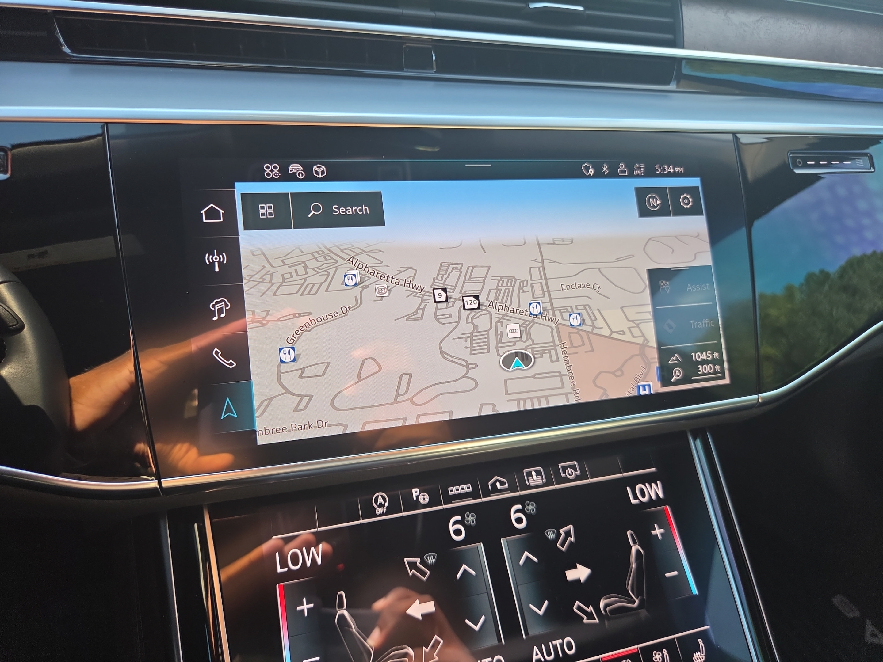 Used 2024 Audi A8 L 3.0T AWD/4WD image 19