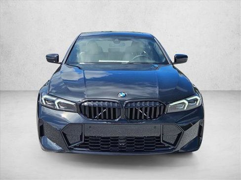 Used 2026 BMW 330i Sedan w/ M Sport Package RWD image 6