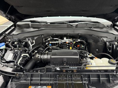 Certified 2023 Ford Explorer XLT w/ Equipment Group 202A image 11