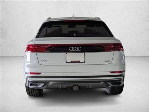 Used 2023 Audi Q8 Premium Plus w/ Premium Plus Package AWD/4WD image 6