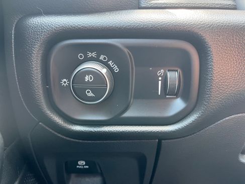 Used 2023 RAM 1500 Lone Star AWD/4WD image 20