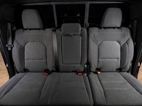 Used 2020 RAM 1500 Lone Star image 33