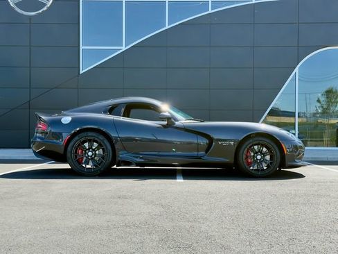 Used 2015 Dodge Viper w/ Quick Order Package 22J GT RWD image 5