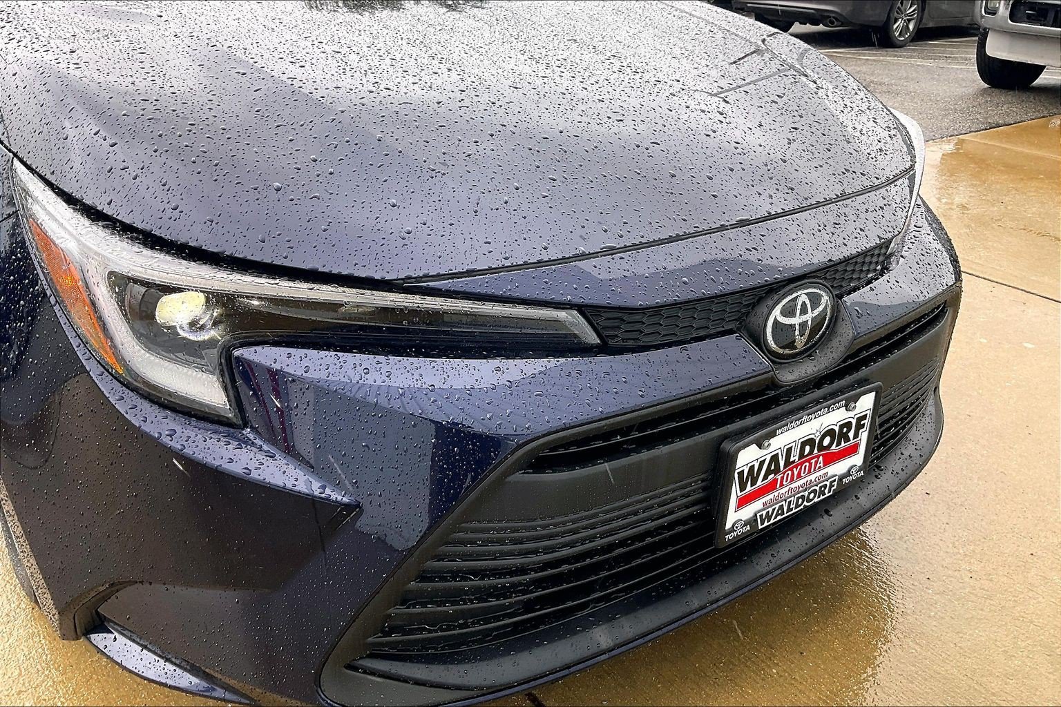 Used 2026 Toyota Corolla LE w/ LE Premium Package FWD image 34