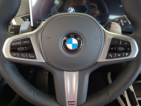 New 2027 BMW X7 xDrive40i w/ M Sport Package AWD/4WD image 13