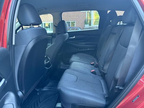 Used 2019 Hyundai Santa Fe SE FWD image 29