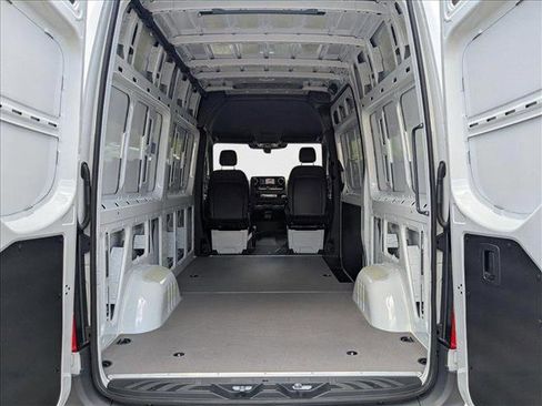 New 2025 Mercedes-Benz Sprinter 2500 image 14