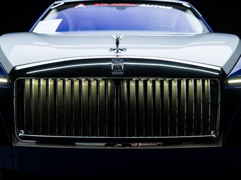 Used 2024 Rolls-Royce Spectre w/ Spectre Launch Package AWD/4WD image 6