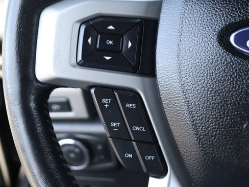 Used 2017 Ford F150 Lariat AWD/4WD image 23