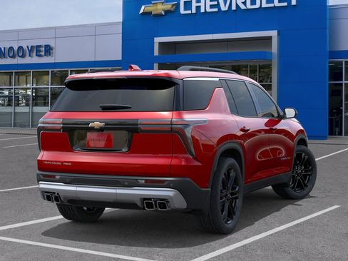 New 2026 Chevrolet Traverse LT w/ Driver Confidence Package AWD/4WD image 28