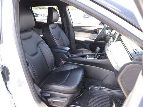 Used 2025 Jeep Compass Limited AWD/4WD image 25