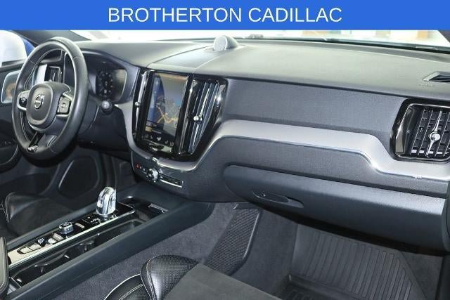 Used 2018 Volvo XC60 T8 R-Design w/ Convenience Package AWD/4WD image 28