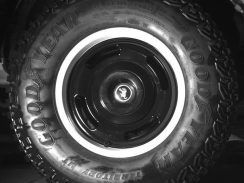 Used 2024 Ford Bronco Heritage Edition AWD/4WD image 9