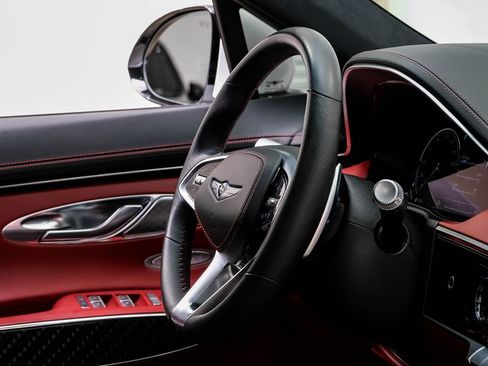 Used 2022 Genesis GV70 3.5T Sport w/ Sport Prestige Package image 13