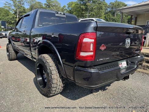 Used 2021 RAM 3500 Limited AWD/4WD image 11