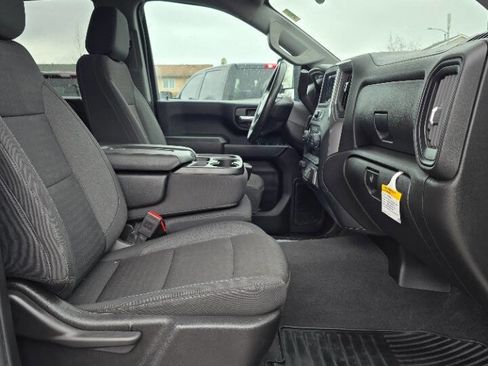 Used 2024 Chevrolet Silverado 2500 Custom w/ Custom Value Package AWD/4WD image 19