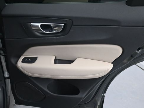 New 2026 Volvo XC60 B5 Core image 16