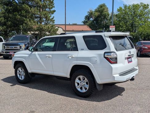 Used 2021 Toyota 4Runner SR5 AWD/4WD image 8