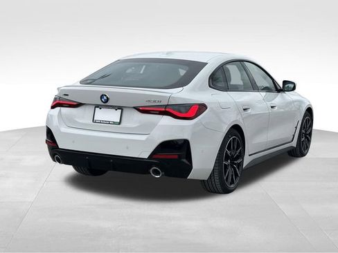 New 2026 BMW 430i xDrive w/ M Sport Package AWD/4WD image 4